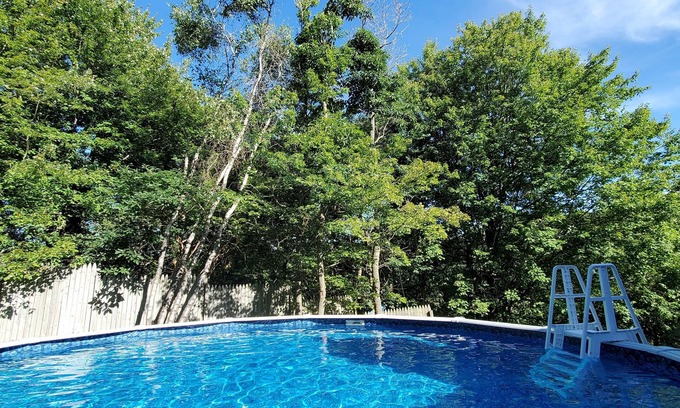 Long Pond Ski Chalet | H O R I Z O N C H A L E T