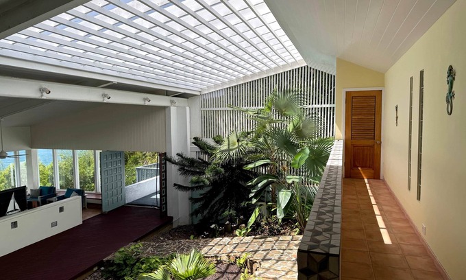Estate Eastern Water Island House | H2O Eco Villa