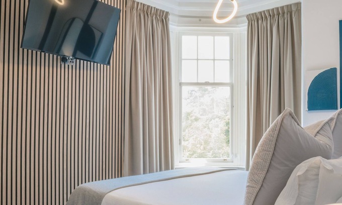 St. Andrews Hotel | Haar with Rooms