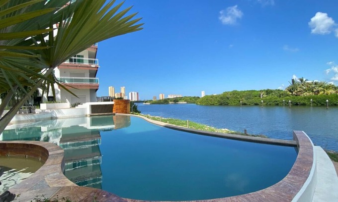 Marina Mazatlan Condo | Habitación hotelera 5min de la playa by Gpsrentas