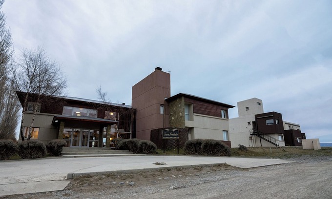 Macrozona Meseta Cerro Calafate House | Habitación Triple Hostería Tierra Tehuelche