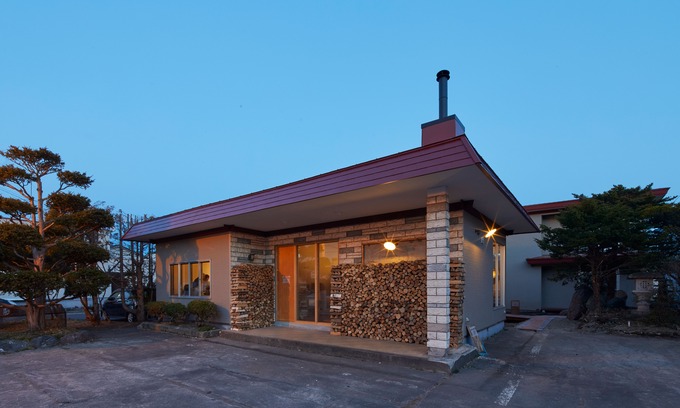 Shiraoi-cho Hotel | haku hostel + cafe bar