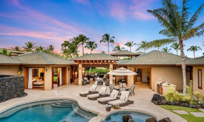 Kamuela House | Hale Mele Polynesian Pod Style with Pool/Hot Tub, Gazebo, Golf Cart & Ebikes