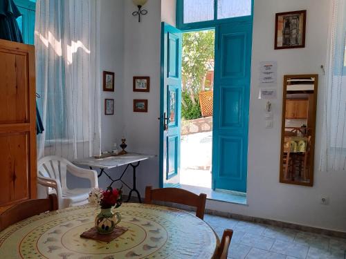 Halki Apartment | Halki Townhouse