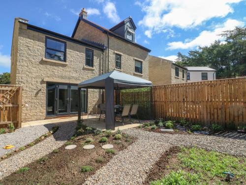 Kirkby Stephen House | Hall View