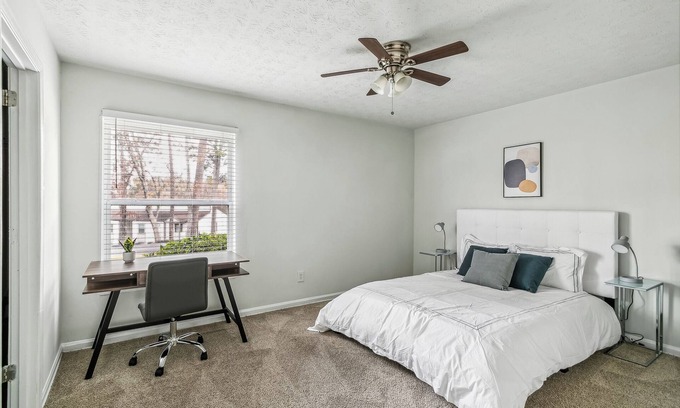 Cumberland Apartment | Halsten at Vinings 309 spacious 1 Bed 1 Bath