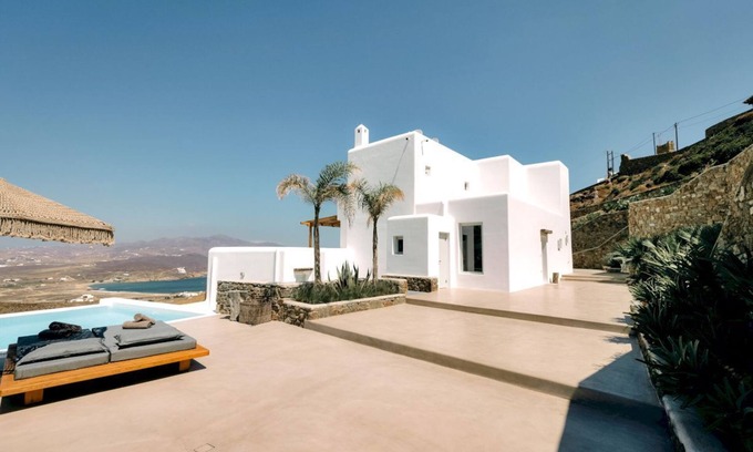 Xilokeratidi Villa | Halu Luxury Villa - 5 Bedroom