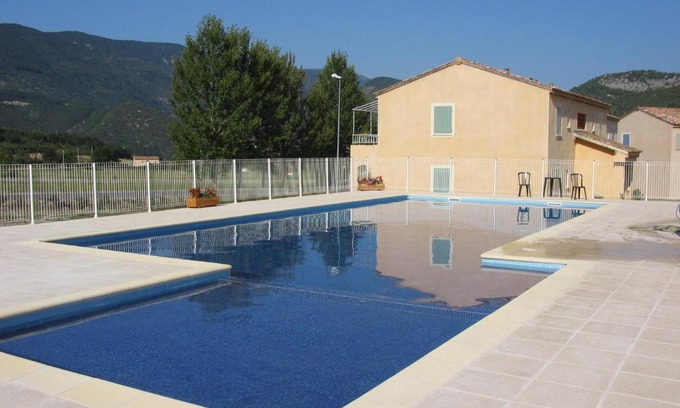 Montbrun-les-Bains Apartment | Hameau des Sources
