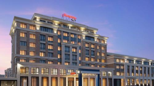 Yesil District Hotel | Hampton By Hilton Astana Triumphal Arch