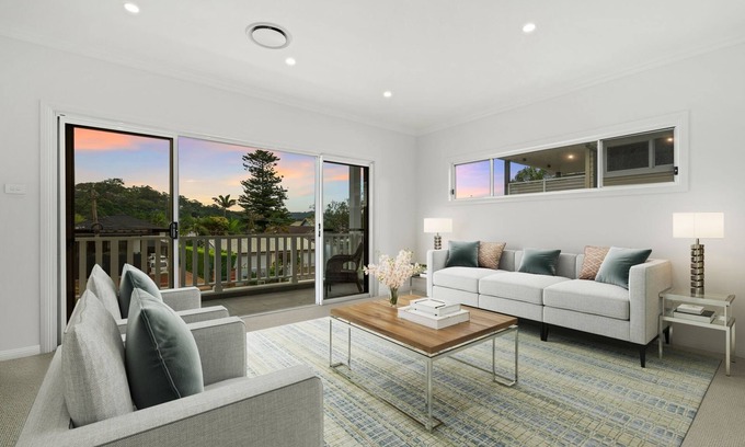 Narrabeen House | Hampton house on the beach