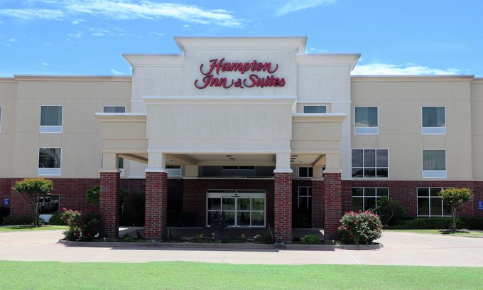 Stephenville Hotel | Hampton Inn and Suites Stephenville
