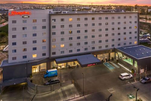 Tijuana Hotel | Hampton Inn By Hilton Tijuana