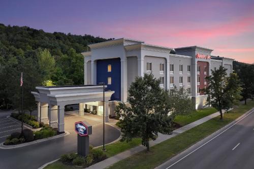 Ithaca Hotel | Hampton Inn Ithaca