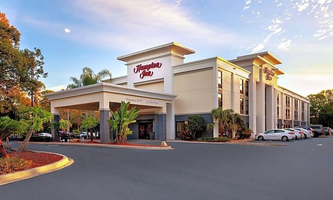 Melbourne Hotel | Hampton Inn Melbourne