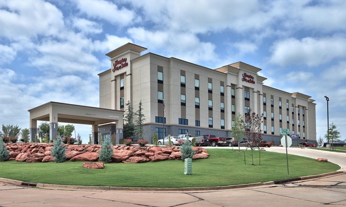 Guthrie Hotel | Hampton Inn & Suites Guthrie, OK