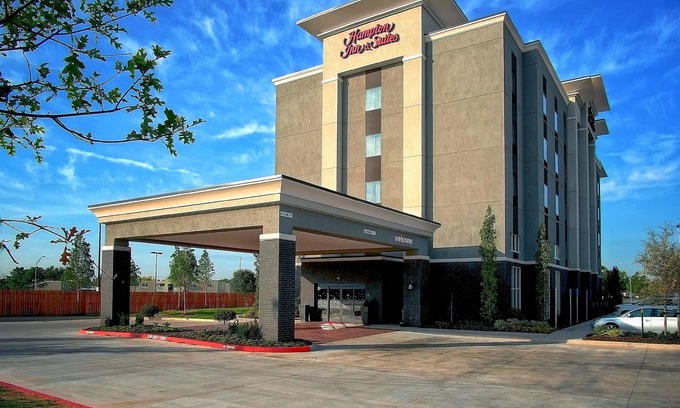 Moore Hotel | Hampton Inn & Suites Moore