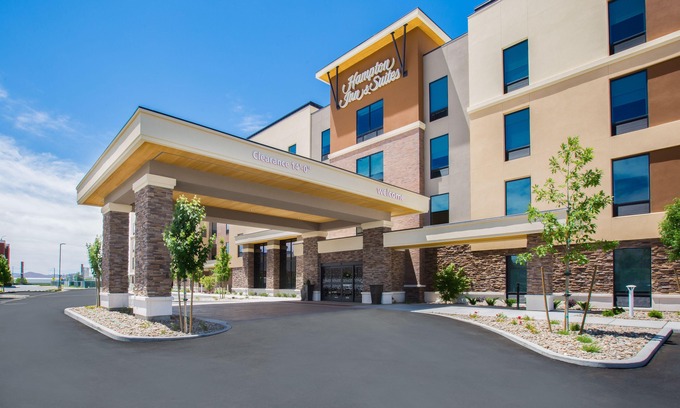 Sparks Hotel | Hampton Inn & Suites Reno/Sparks