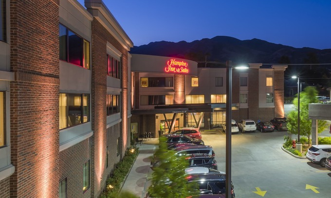 Salt Lake City Hotel | Hampton Inn & Suites Salt Lake City-University/Foothill Drive