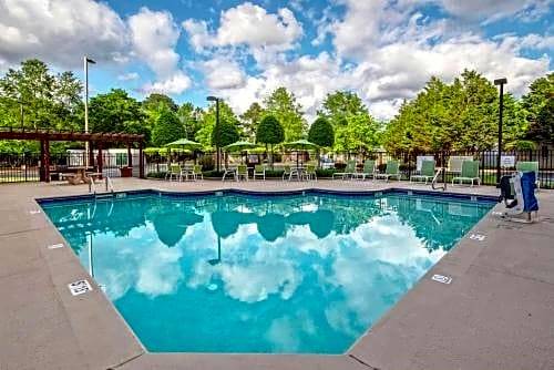 Elizabeth City Hotel | Hampton Inn Elizabeth City