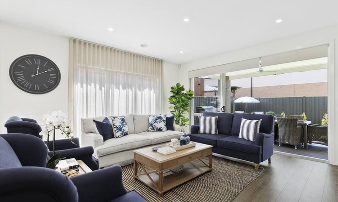 Torquay House | Hampton's Style Escape: Walk to Shops and Parks