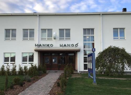 Hanko Apartment | Hangon Asema 2 - lemmikit sallittu