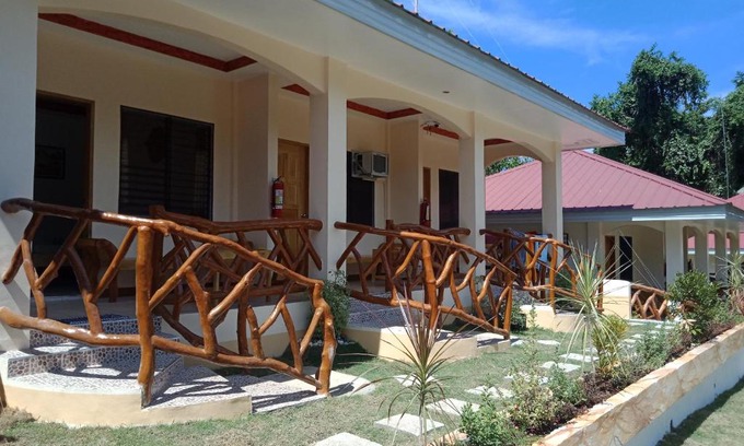 San Juan House | Hanna's Place Rooms for Rent Solangon San Juan Siquijor