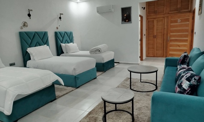 Ghazoua Bed & Breakfast | Happiness house with pecine