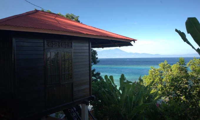Bunaken Resort | Happy Gecko Dive Resort