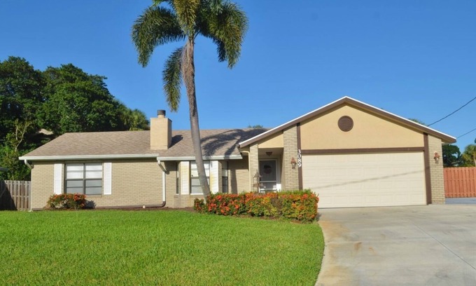 Port Saint Lucie House | Happy Hideaway - Port St. Lucie