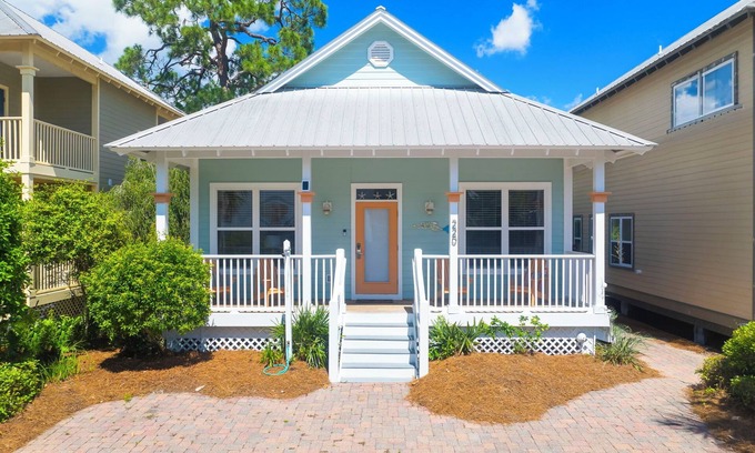 Santa Rosa Beach Cottage | Happy Mermaid-1 Story Cottage on 30A-Fabulous Reviews-Short Walk to Beach