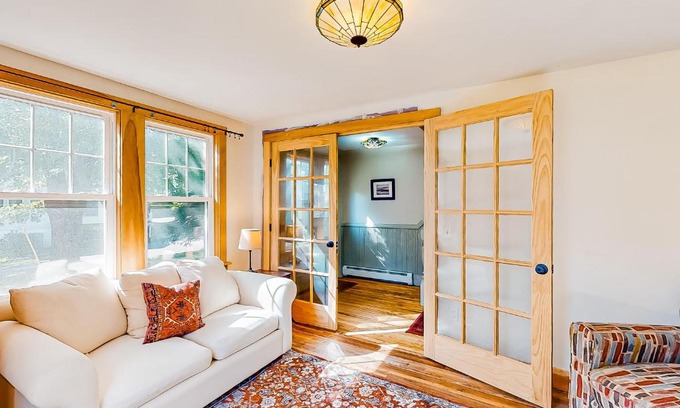 Boothbay Harbor Apartment | Harbor House