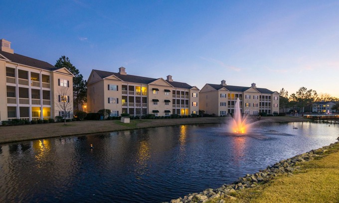 Myrtle Beach Resort | Harbor Lights Resort!