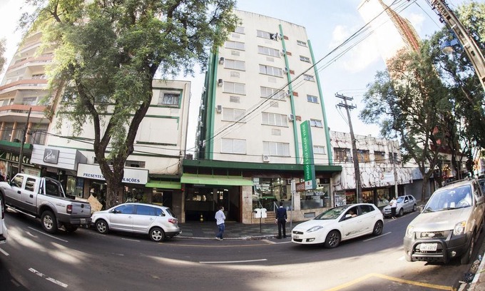 Zona 01 Hotel | Harbor Self Cidade Verde
