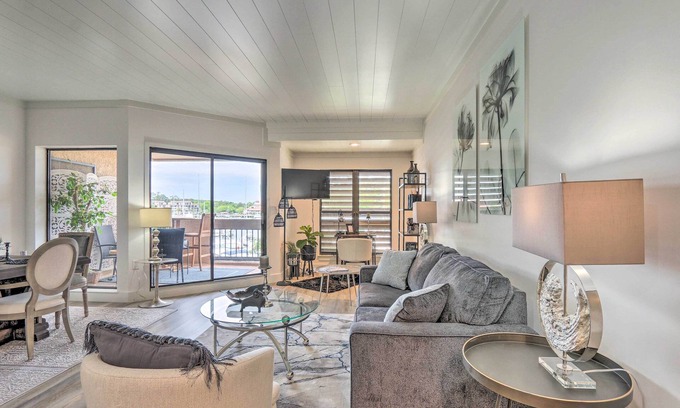 Shelter Cove Condo | Harborfront Hilton Head Condo with Sunset Views!