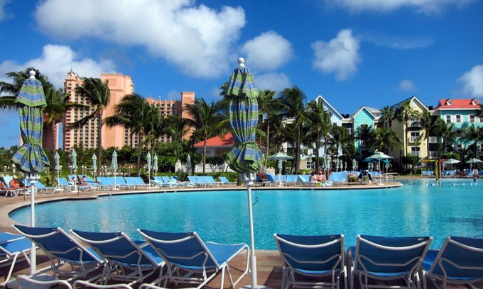 Paradise Island Resort | Harborside Resort at Atlantis, One Bedroom Deluxe Villa, 4 Atlantis wristbands!