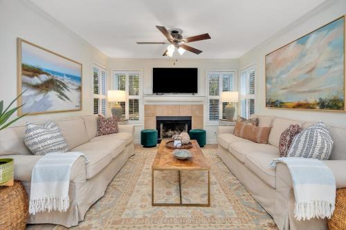 Saint Simons Island House | Harbour Oaks #401