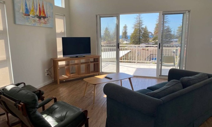 Esperance House | Harbour View, Esperance