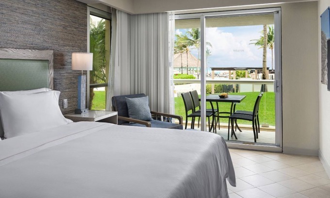 Zona Hotelera Resort | Hard to come by Thanksgiving reservation at Westin Lagunamar Cancun!