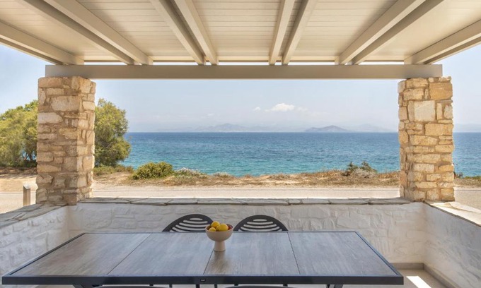 Ampelas House | Harma Blue