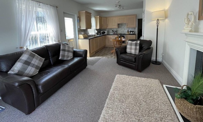 Portinscale Cottage | Harney Peak - an apartment that sleeps 2 guests in 1 bedroom