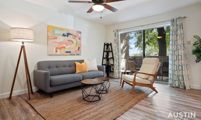 Highland Hills Condo | Hart #206 xxxxxxxxxx