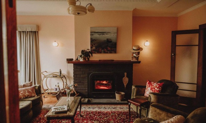 Geeveston House | Hartwood Farm in the Huon Valley