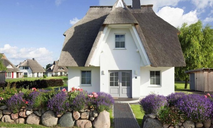 Fuhlendorf House | Haus an der Bodden-Lagune mit Sauna