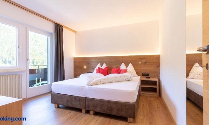 Nova Levante Bed & Breakfast | Haus Christian Welschnofen