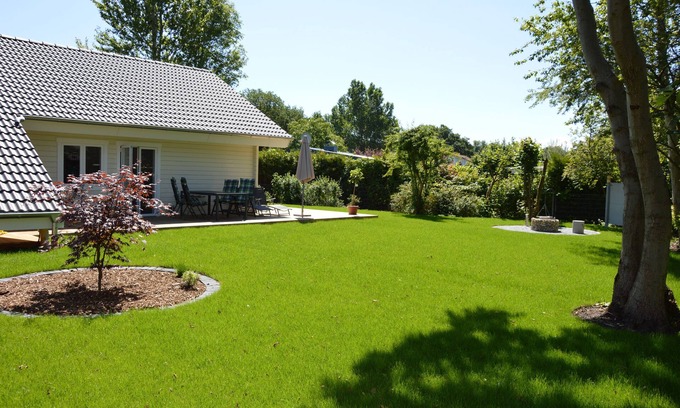 Niendorf House | Haus Clara - A stylish holiday home - quiet, close to the beach and idyllic