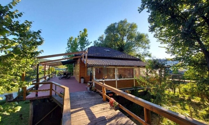 Bosanska Krupa House | Haus Palazzo in Bosanska Krupa