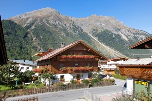 Huben House | Haus Stefan