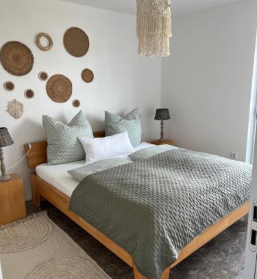 Wallersdorf Apartment | Haus Villa-Moderne 3 Zimmer Ferienwohnung in Wallersdorf-Haidlfing