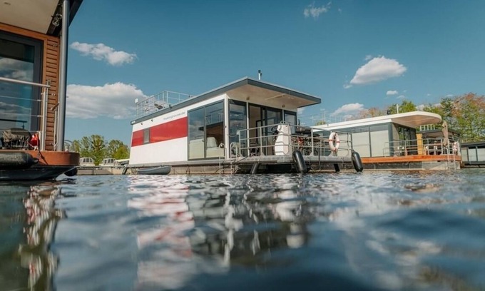 Oberhavel Apartment | Hausboot für 3 Gäste mit 35m² in Zehdenick