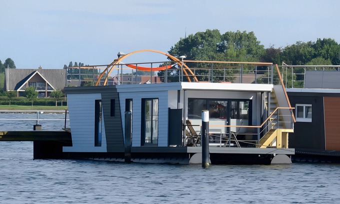 Ostholstein Boat Rental | Hausboot für 5 gäste mit 50m² in fehmarn